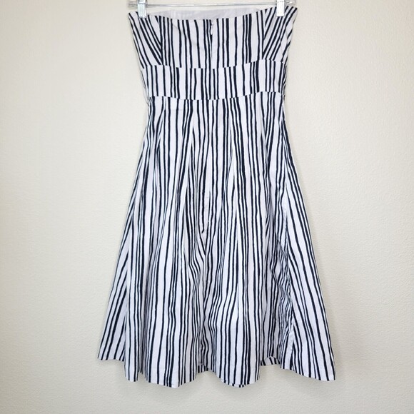 Club Monaco Striped Knee Length Dress Black White Women’s Size 0 Fit And Flare - Picture 16 of 16
